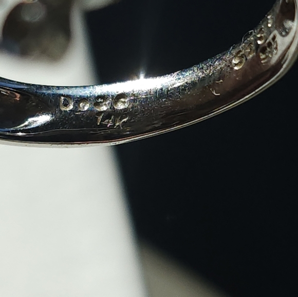 14k White Gold Diamond Butterfly Ring - Picture 7 of 11